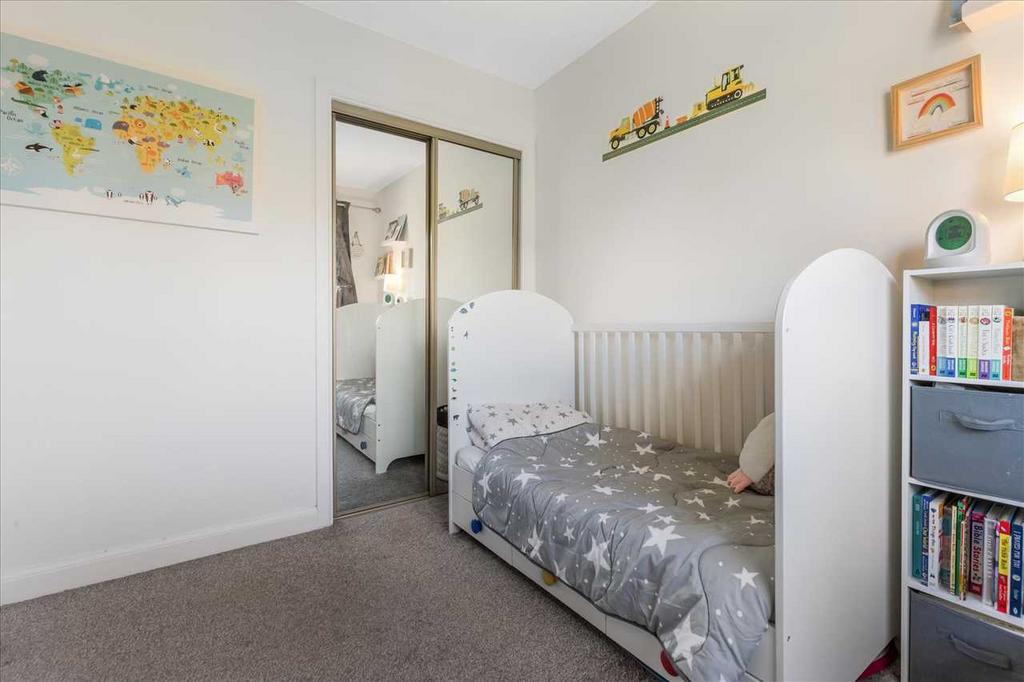 Bedroom Two (2)