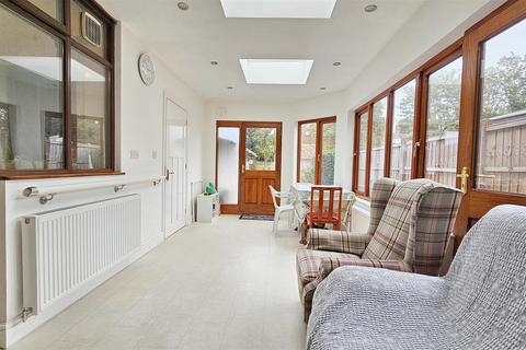 3 bedroom end of terrace house for sale, Gwendolen Road, Leicester