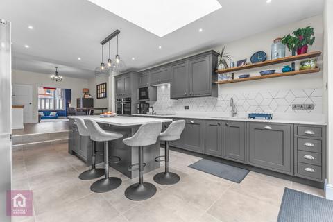 undefined, Hawthorn Road, Hale, Altrincham, Greater Manchester, WA15