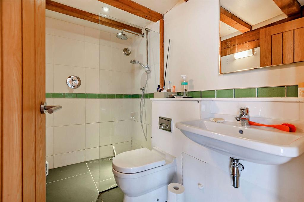 3 Bathrooms