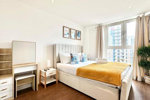 2 bedroom apartment for sale, The Oxygen, Newham E16