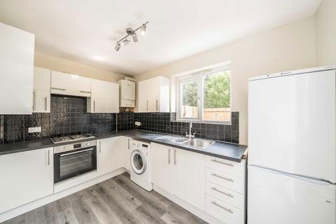 undefined, Charlmont Road, London SW17