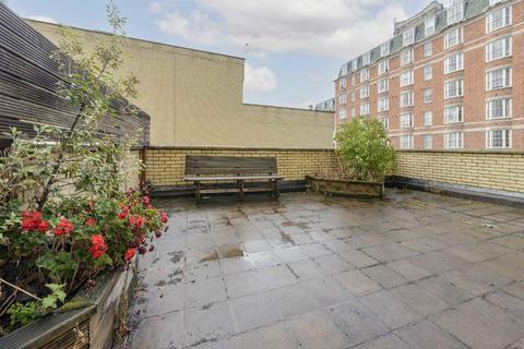2 bedroom flat for sale, The Colonnades, London W2