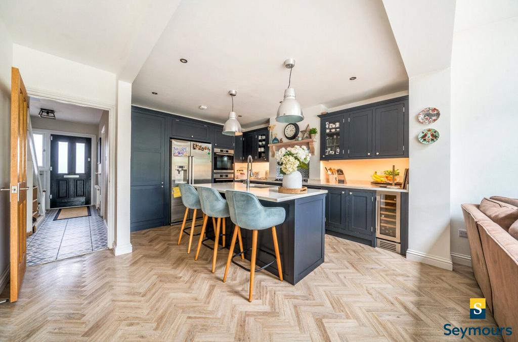 Breakfast Bar