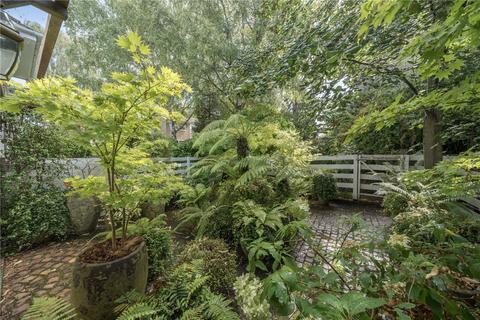 undefined, Hardwick Green, London
