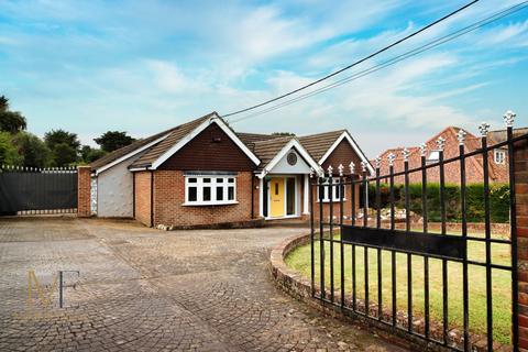 undefined, Castle Hill, Longfield DA3