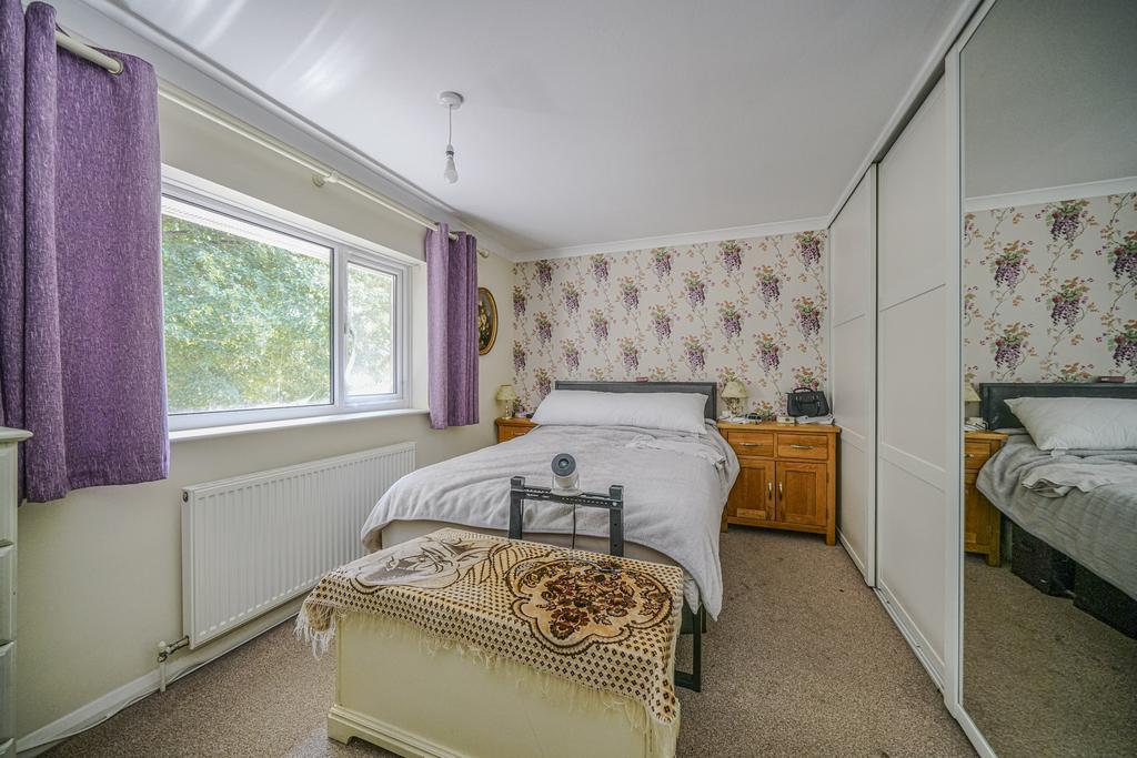 56-Lyne-Way-1017