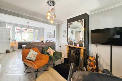 3 bedroom semi-detached house for sale, Mill Hill Road, Cowes, Isle of Wight