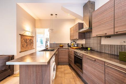 1 bedroom flat for sale, Sharples Hall Street, Primrose Hill, London, NW1