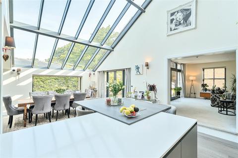 4 bedroom detached house for sale, Oakdale, Harrogate, HG1