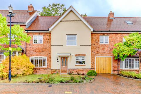 De Havilland Court, High Wycombe HP13