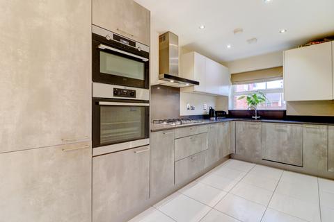 undefined, De Havilland Court, High Wycombe HP13