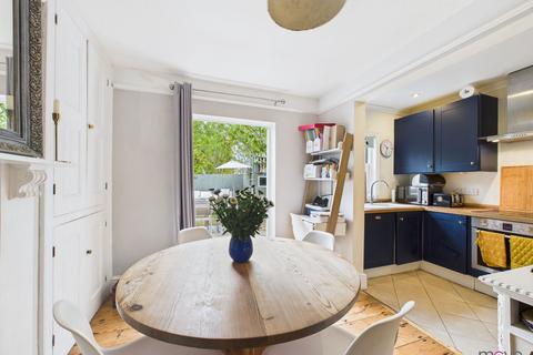 20 Asquith Road, Cheltenham, GL53 7EL