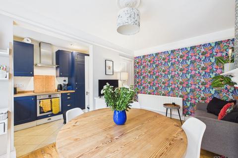 20 Asquith Road, Cheltenham, GL53 7EL