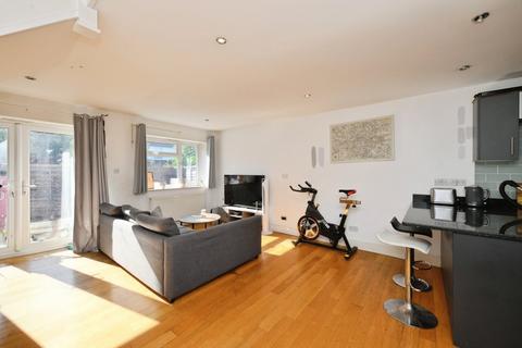 undefined, Isabel Court, Hoddesdon EN11