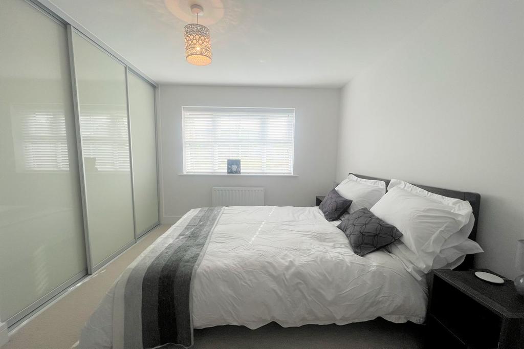 Main Bedroom