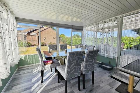 3 bedroom bungalow for sale, Ottershaw Way, Clacton-on-Sea, Essex