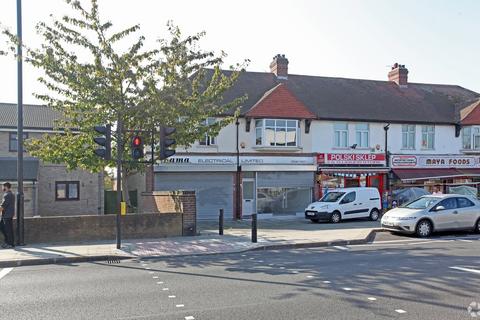 Retail property (high street) to rent, 360 Staines Rd Hounslow TW4 5BD