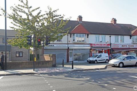Retail property (high street) to rent, 360 Staines Rd Hounslow TW4 5BD