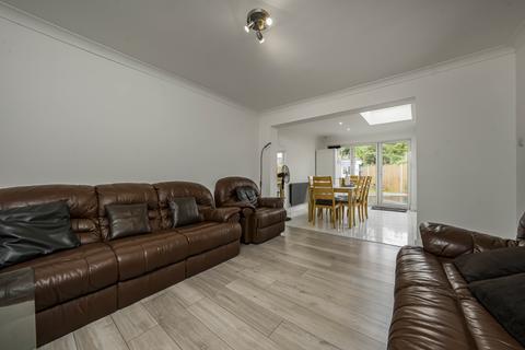 45 Riverside Walk, Isleworth, TW7 6HP