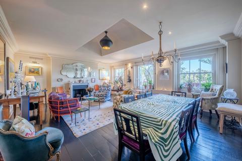 3 bedroom flat for sale, Gloucester Gate, Regent's Park, London