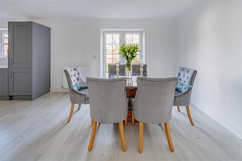 20 Cane Drive, Bricket Wood, St Albans, AL2 3FP