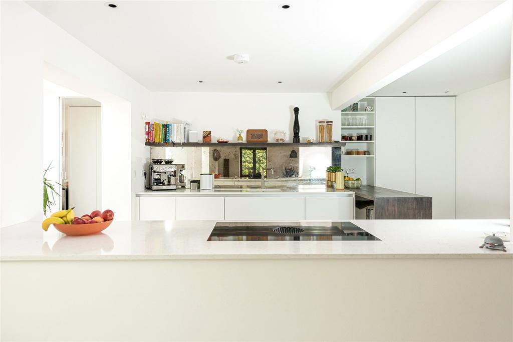Kitchen/Breakfast Rm
