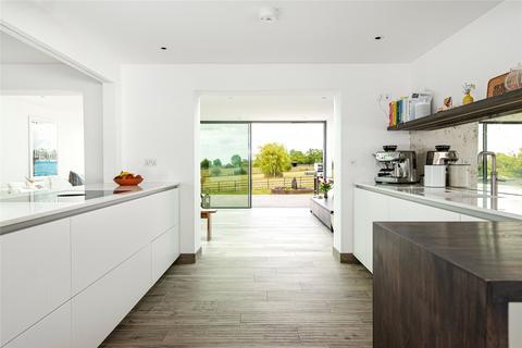 5 bedroom detached house for sale, Ellesborough Road, Little Kimble, Buckinghamshire, HP17