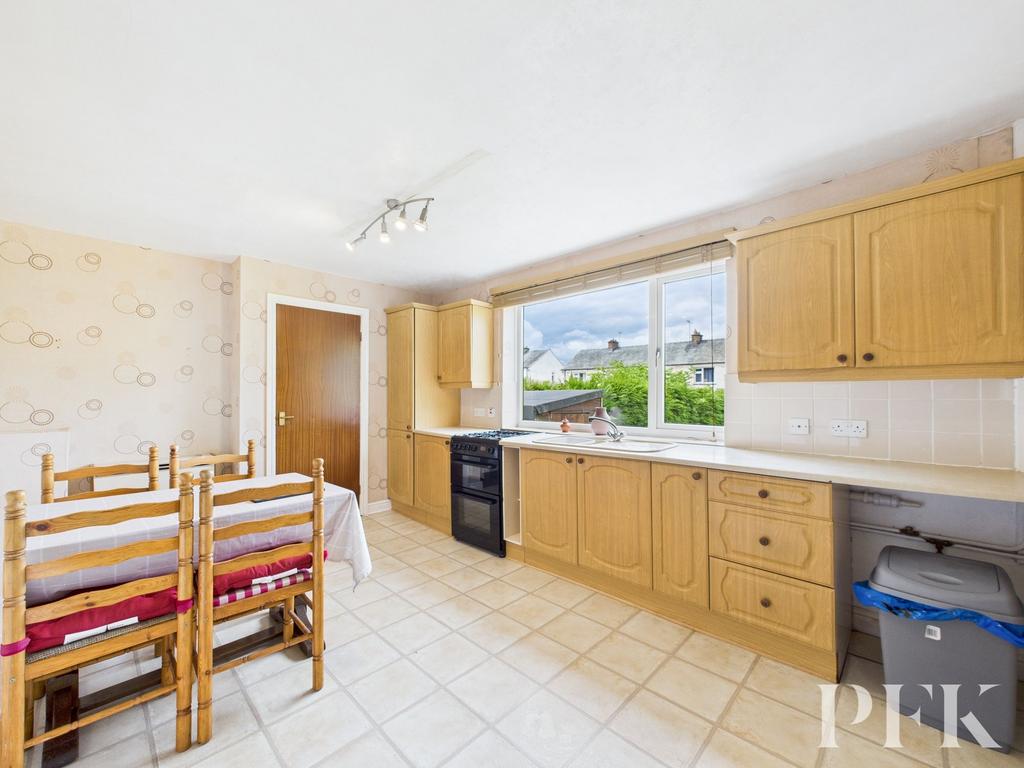 Kitchen/Dining