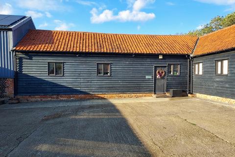 Office to rent - Dunmow