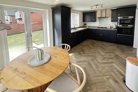 3 bedroom detached house for sale, Stanley Drive, Loughborough LE12