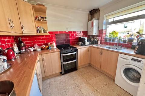 2 bedroom terraced house for sale, East Street, Selsey