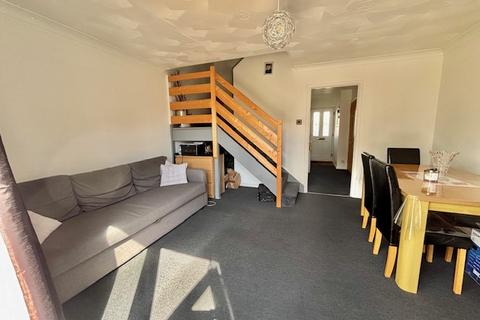 2 bedroom terraced house for sale, East Street, Selsey