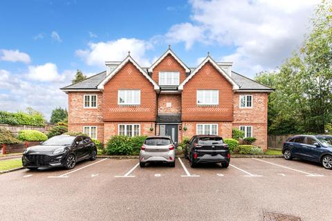 undefined, Highdown Close, Banstead
