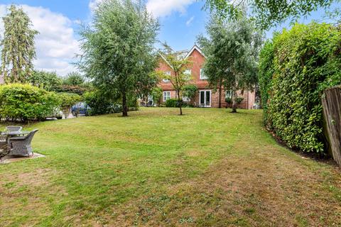 undefined, Highdown Close, Banstead