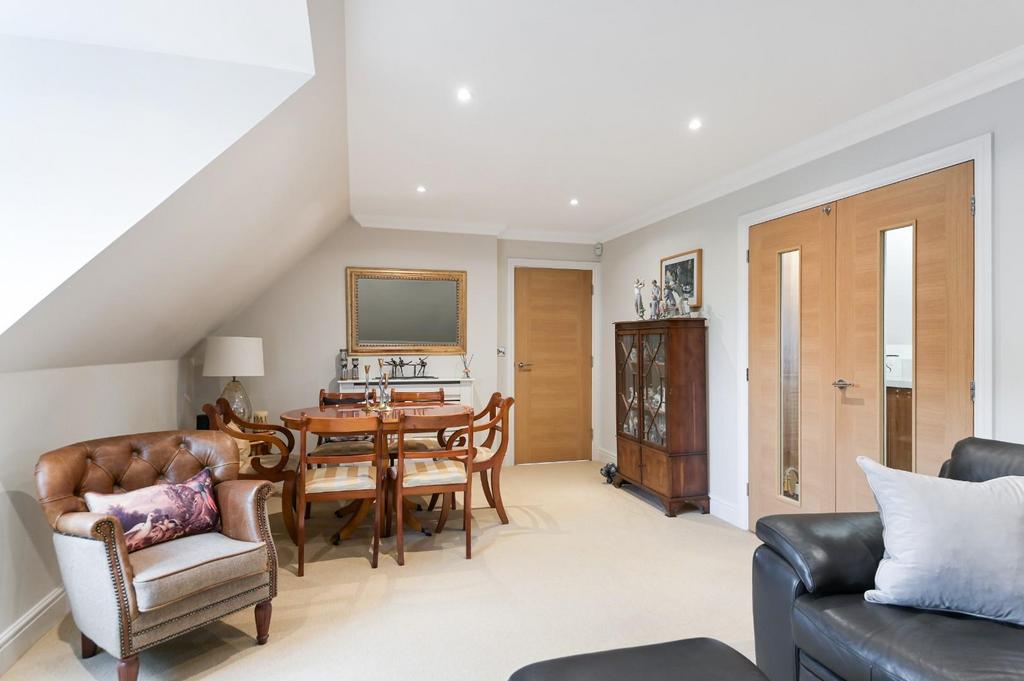 Highdown close