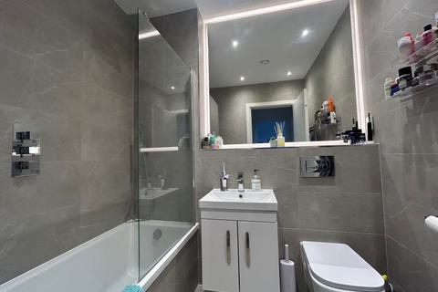 undefined, Ladymead, Guildford GU1