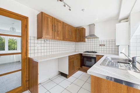 51 Fairmead Close, Nottingham, NG3 3EQ