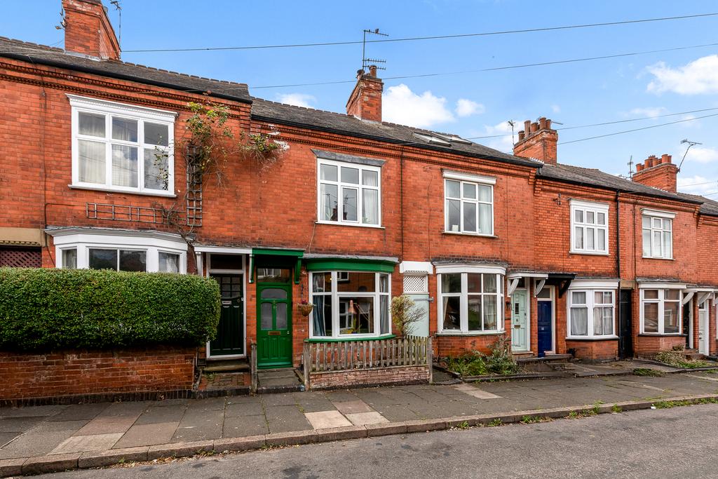 8, Thurlow Road, Leicester, LE2 1 YE