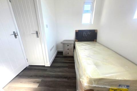 undefined, West End Road, Ruislip, Greater London, HA4