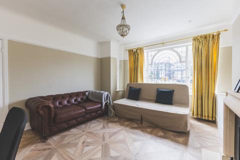 undefined, Clarendon Road, London W5