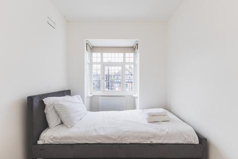 undefined, Clarendon Road, London W5
