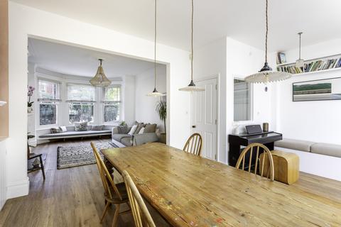 undefined,  Hamilton Road, London NW10