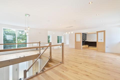 4 bedroom detached house for sale, School Hill, Shortlanesend, Truro, Cornwall