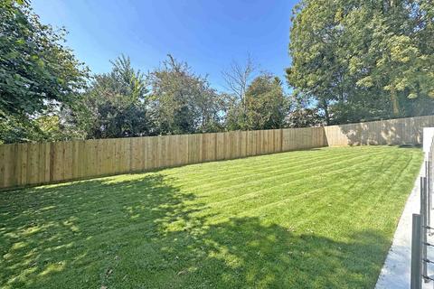 4 bedroom detached house for sale, School Hill, Shortlanesend, Truro, Cornwall