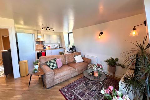 2 bedroom apartment for sale, South Meadow Road, St. Crispin, Northampton NN5