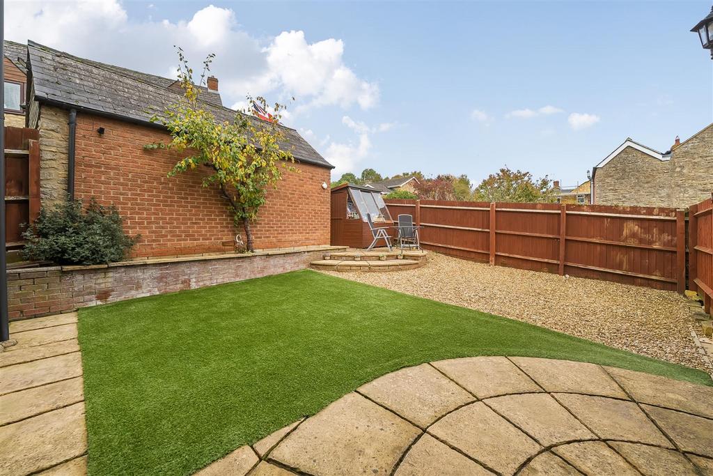 1 Wappenham Road, Helmdon (24).jpg