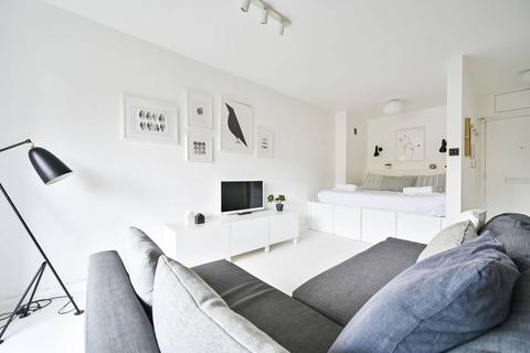 undefined, Cromwell Road, Earls Court, London, SW5