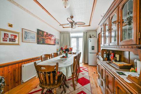 undefined, Beresford Avenue, Hanwell, London, W7