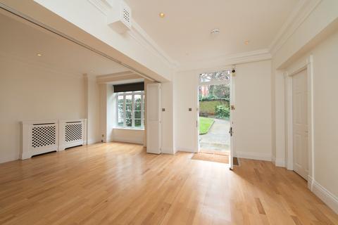 1 bedroom apartment to rent, Grove End Gardens, Grove End Road, St John's Wood, London, NW8